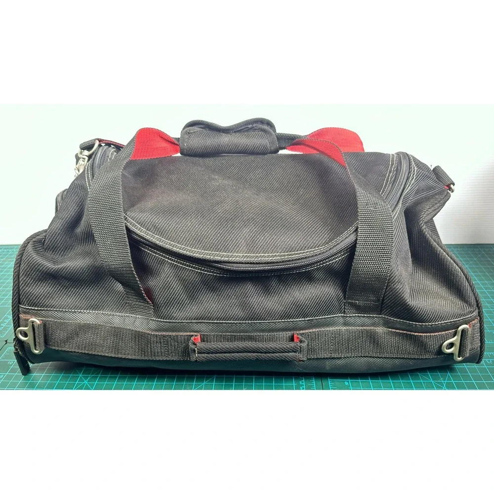 VTG 1997 Marlboro Unlimited Gear Duffle Bag Red Black Compass Logo Travel Gym